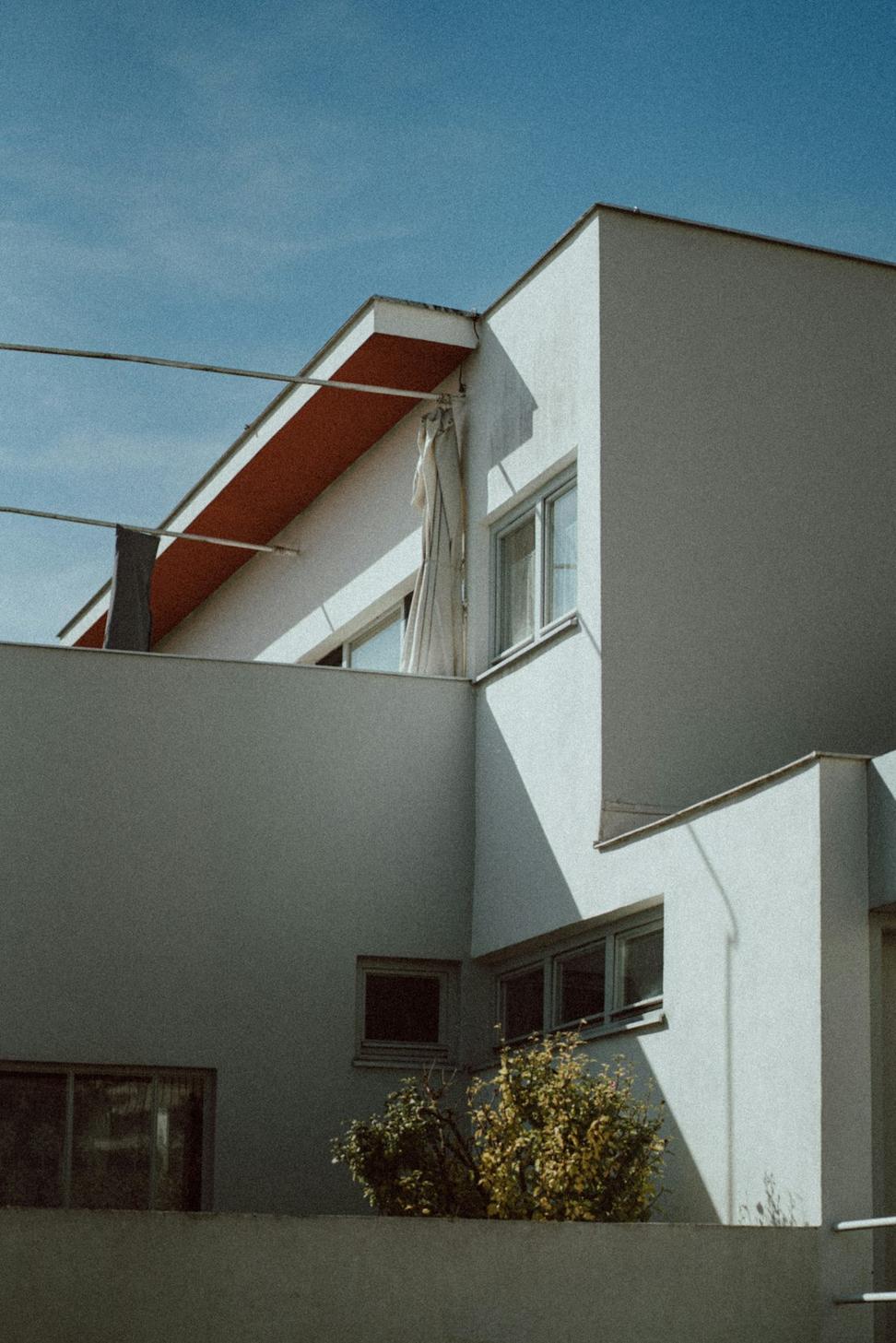 Riverside Residence exterior