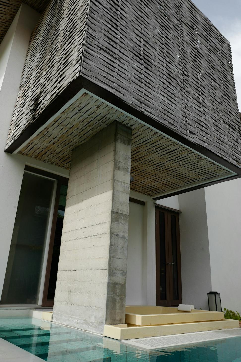 Lakeshore Residence